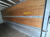 いすゞフォワードアルミウイング中型（4t）[写真15]