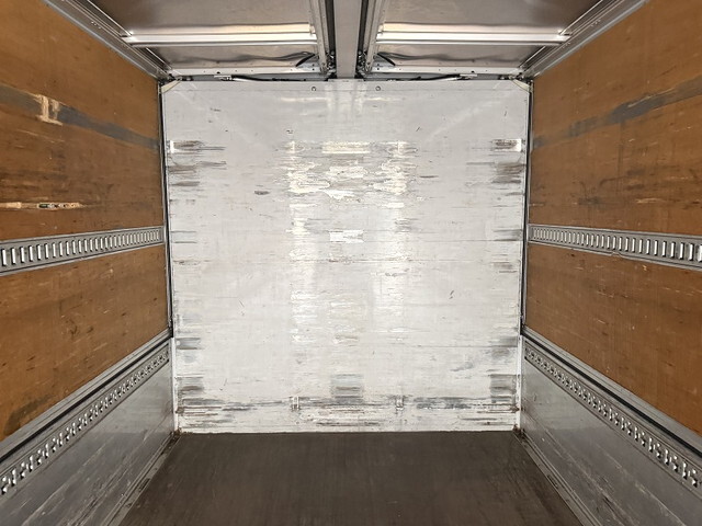 いすゞフォワードアルミウイング中型（4t）[写真16]