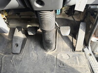 いすゞフォワードアルミウイング中型（4t）[写真33]