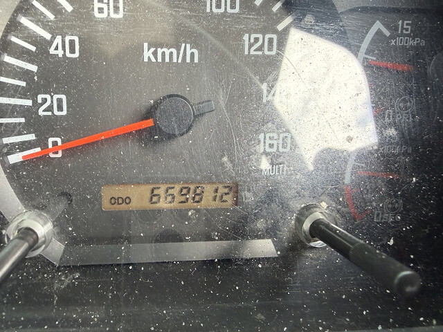 いすゞフォワードアルミウイング中型（4t）[写真37]