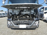 UDトラックスクオンクレーン5段大型（10t）[写真27]