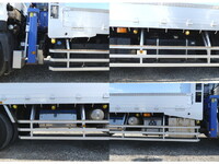 UDトラックスクオンクレーン5段大型（10t）[写真28]