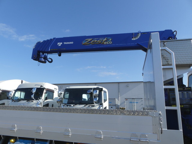 UDトラックスクオンクレーン5段大型（10t）[写真07]