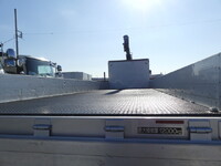 UDトラックスクオンクレーン5段大型（10t）[写真09]