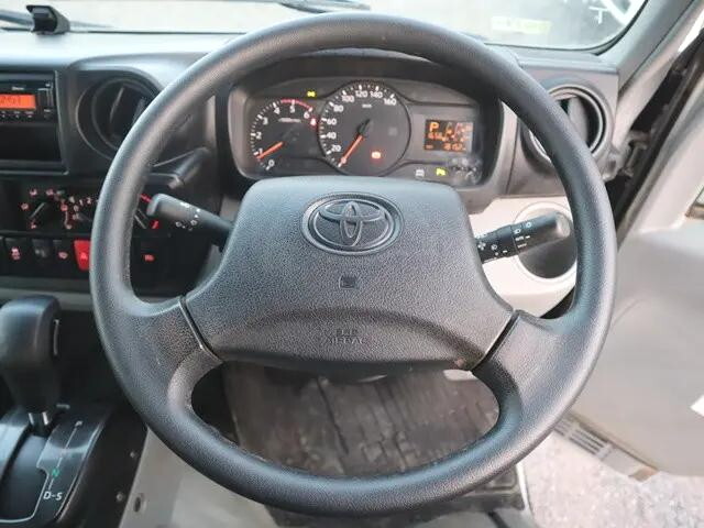 トヨタダイナ平ボディ小型（2t・3t）[写真33]