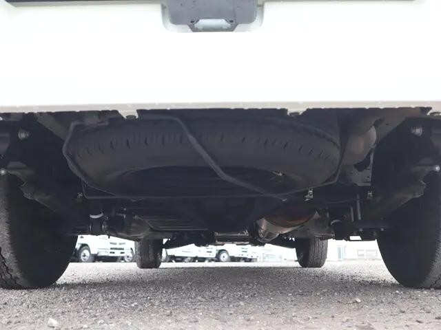 トヨタハイエースバン小型（2t・3t）[写真21]