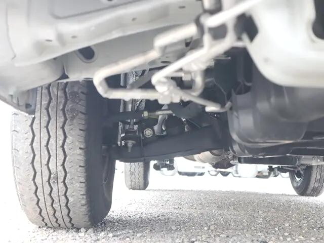 トヨタハイエースバン小型（2t・3t）[写真23]