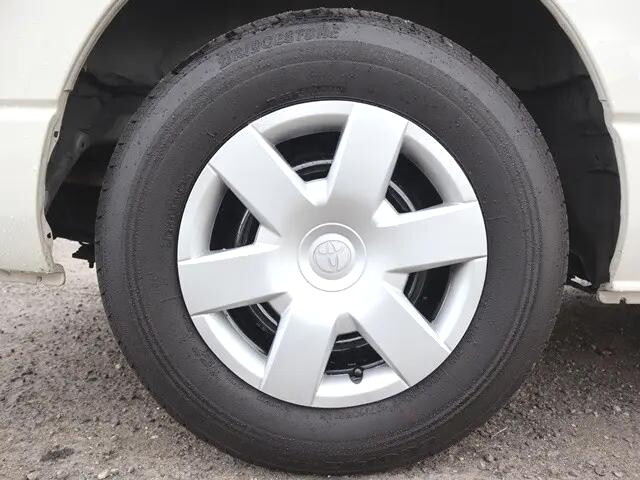 トヨタハイエースバン小型（2t・3t）[写真29]