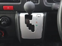 トヨタハイエースバン小型（2t・3t）[写真36]