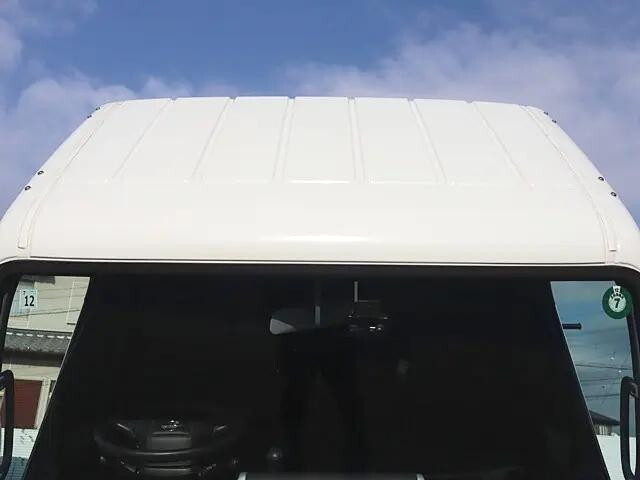 日産アトラス平ボディ小型（2t・3t）[写真12]