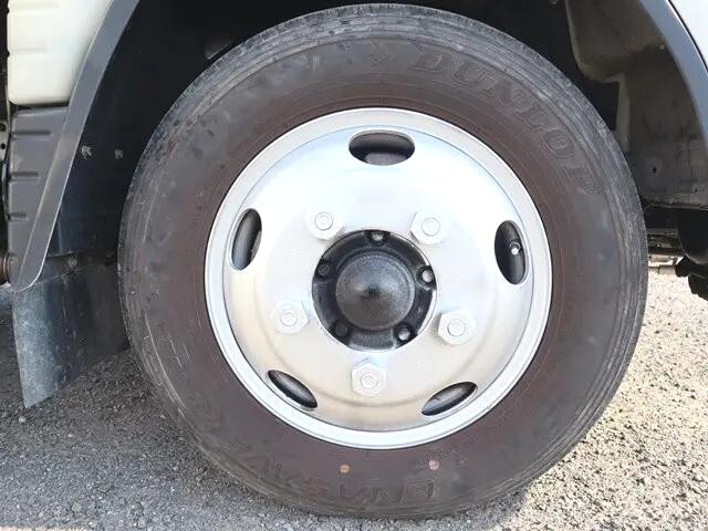 日産アトラス平ボディ小型（2t・3t）[写真18]