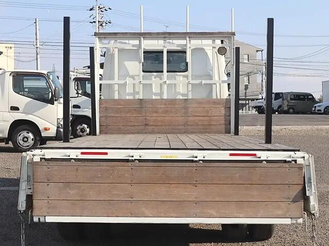 日産アトラス平ボディ小型（2t・3t）[写真09]