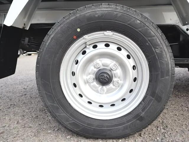 トヨタライトエース平ボディ小型（2t・3t）[写真25]