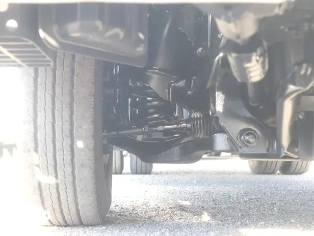 いすゞエルフ平ボディ小型（2t・3t）[写真19]