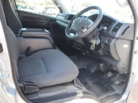 トヨタハイエースバン小型（2t・3t）[写真27]