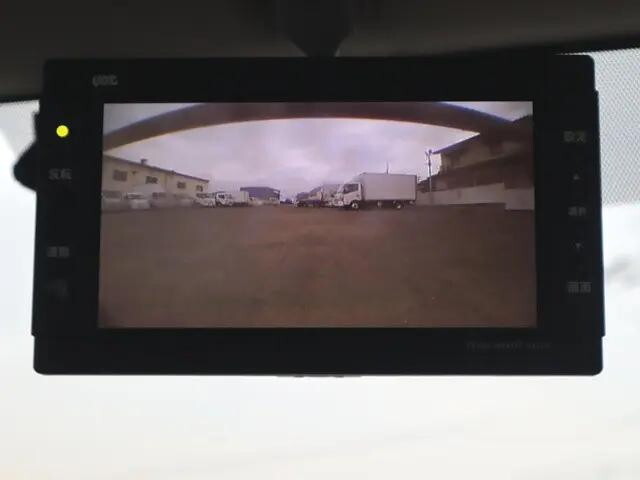 日産アトラス平ボディ小型（2t・3t）[写真14]