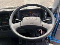 いすゞフォワードアルミブロック中型（4t）[写真22]