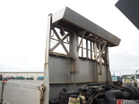 UDトラックスクオンアルミブロック大型（10t）[写真12]