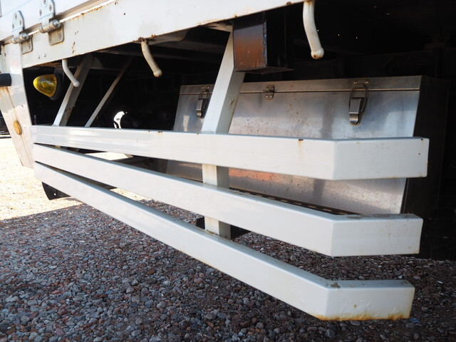 いすゞフォワードクレーン4段増トン（6t・8t）[写真25]