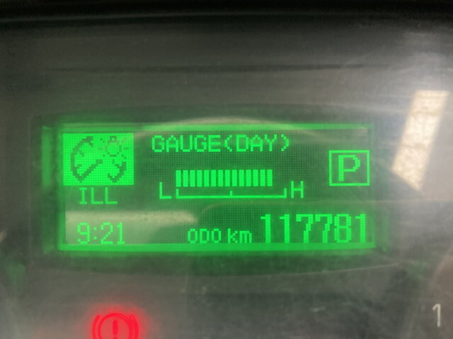 三菱ふそうキャンターアルミバン小型（2t・3t）[写真39]