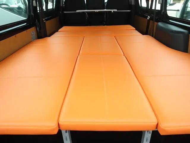 トヨタハイエースキャンピングカー小型（2t・3t）[写真12]