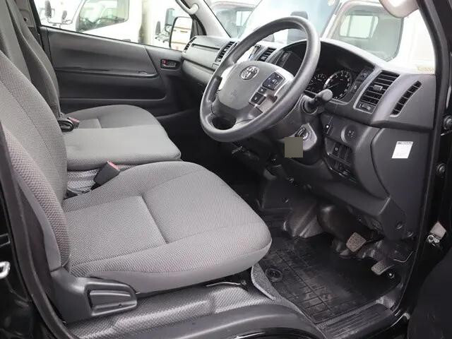 トヨタハイエースキャンピングカー小型（2t・3t）[写真27]