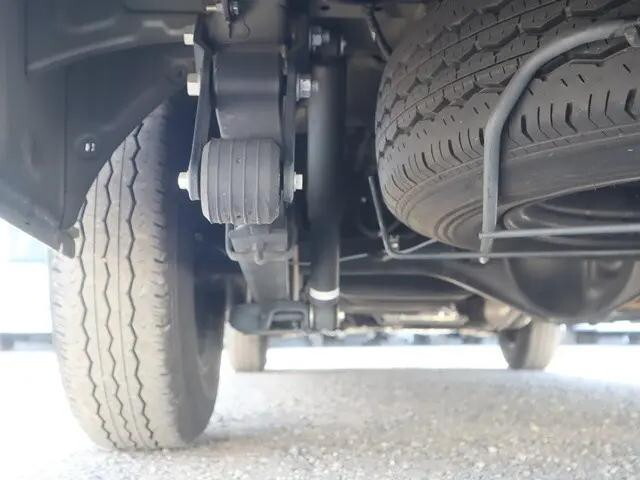 トヨタハイエースバン小型（2t・3t）[写真24]