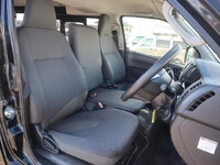 トヨタハイエースバン小型（2t・3t）[写真28]