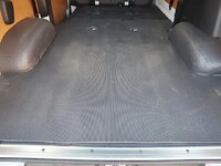 トヨタハイエースバン小型（2t・3t）[写真14]