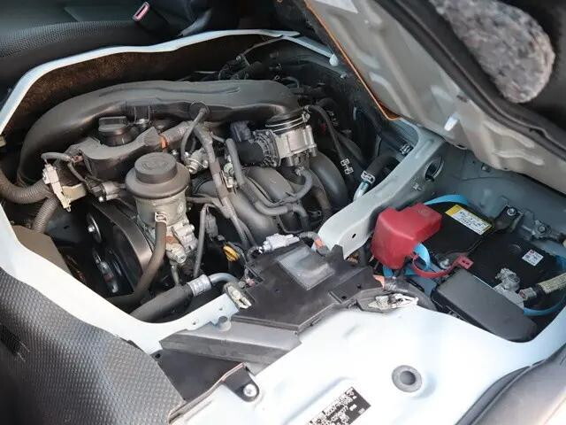トヨタハイエースバン小型（2t・3t）[写真18]