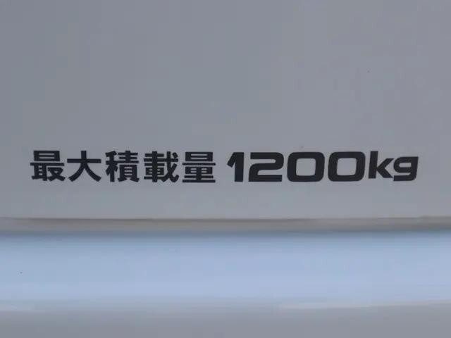 トヨタハイエースバン小型（2t・3t）[写真21]