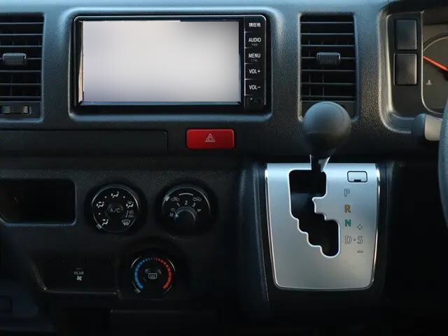 トヨタハイエースバン小型（2t・3t）[写真31]