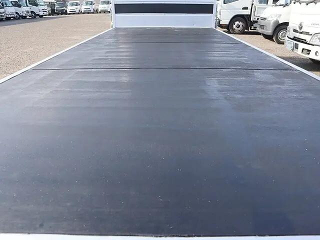 トヨタダイナ平ボディ小型（2t・3t）[写真11]