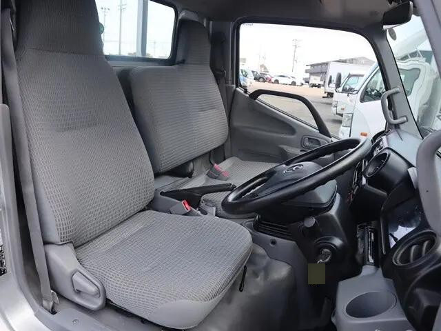 トヨタダイナ平ボディ小型（2t・3t）[写真28]