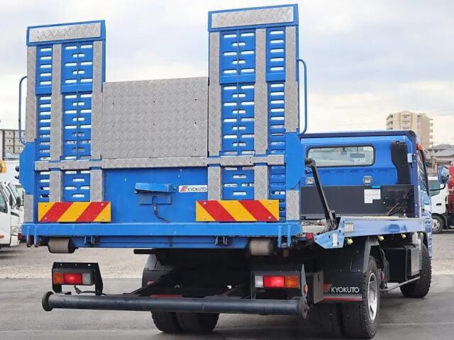 三菱ふそうキャンターセーフティローダー小型（2t・3t）[写真02]