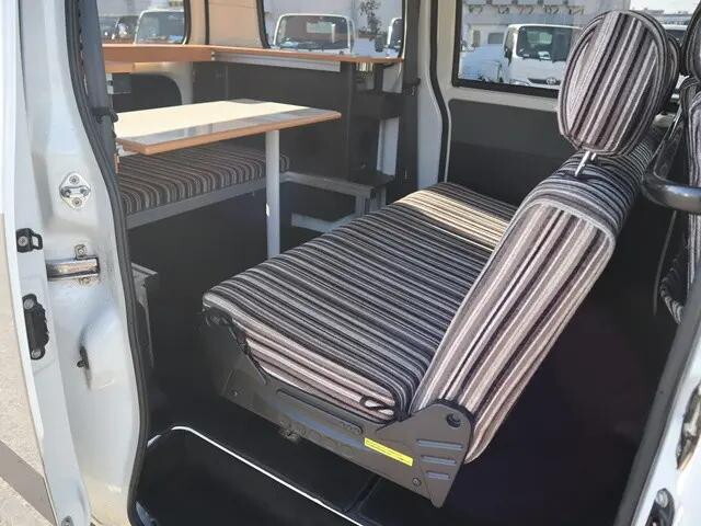 トヨタタウンエースキャンピングカー小型（2t・3t）[写真15]