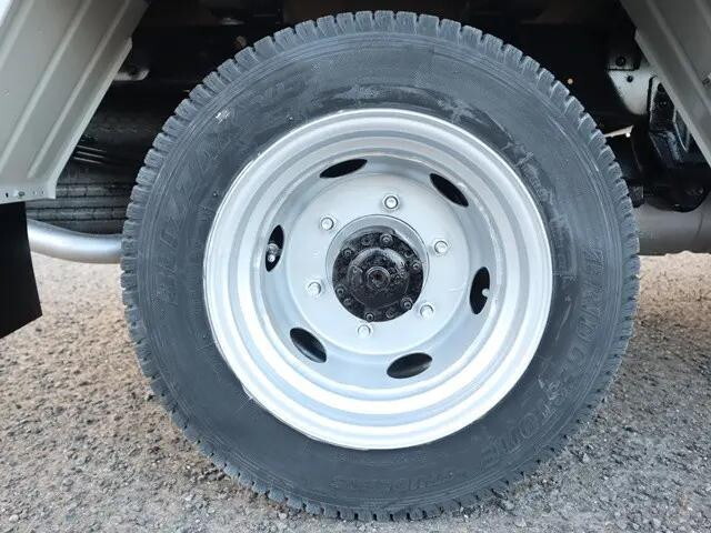 トヨタトヨエース平ボディ小型（2t・3t）[写真27]