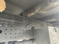 三菱ふそうキャンターアルミバン小型（2t・3t）[写真17]