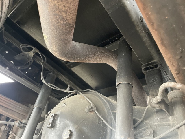 三菱ふそうキャンターアルミバン小型（2t・3t）[写真19]