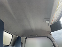 三菱ふそうキャンターアルミバン小型（2t・3t）[写真27]