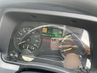 三菱ふそうキャンターアルミバン小型（2t・3t）[写真28]