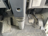 三菱ふそうキャンターアルミバン小型（2t・3t）[写真31]