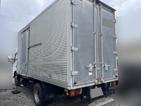 三菱ふそうキャンターアルミバン小型（2t・3t）[写真05]