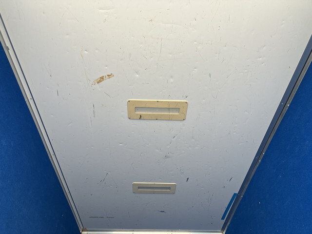 いすゞエルフパネルバン小型（2t・3t）[写真15]