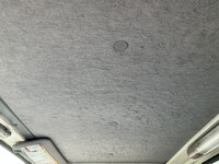 いすゞエルフパネルバン小型（2t・3t）[写真32]