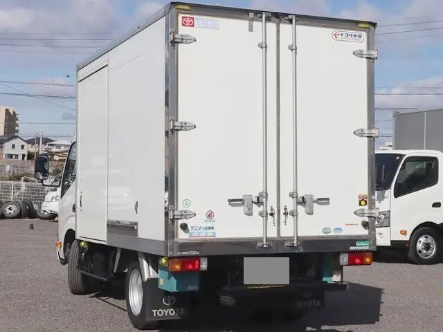 トヨタトヨエース冷凍車（冷蔵車）小型（2t・3t）[写真02]