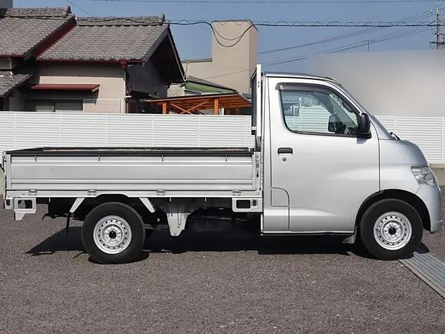 トヨタタウンエース平ボディ小型（2t・3t）[写真07]
