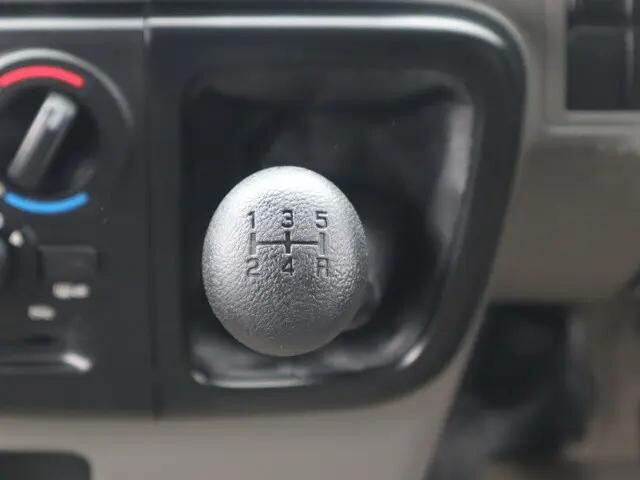 その他のメーカーその他の車種バン小型（2t・3t）[写真30]