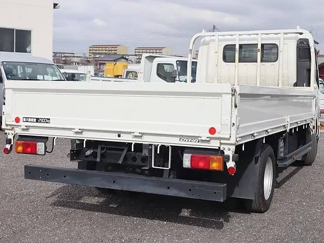 トヨタダイナ平ボディ小型（2t・3t）[写真02]