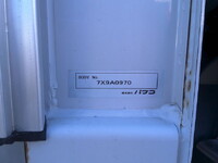 三菱ふそうスーパーグレートアルミウイング大型（10t）[写真19]